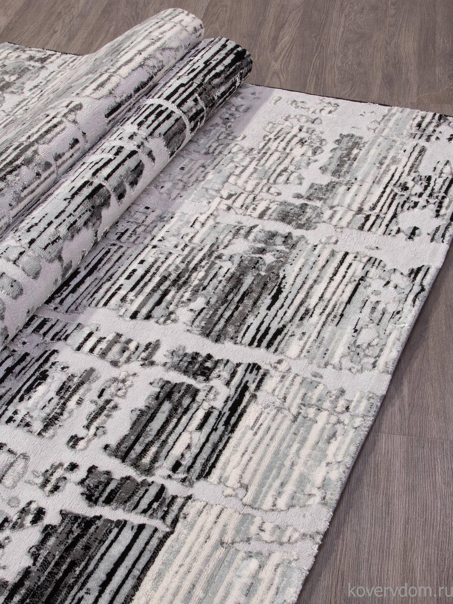 Ковер Valentino Y012A LIGHT GREY SHIRINK / BLACK