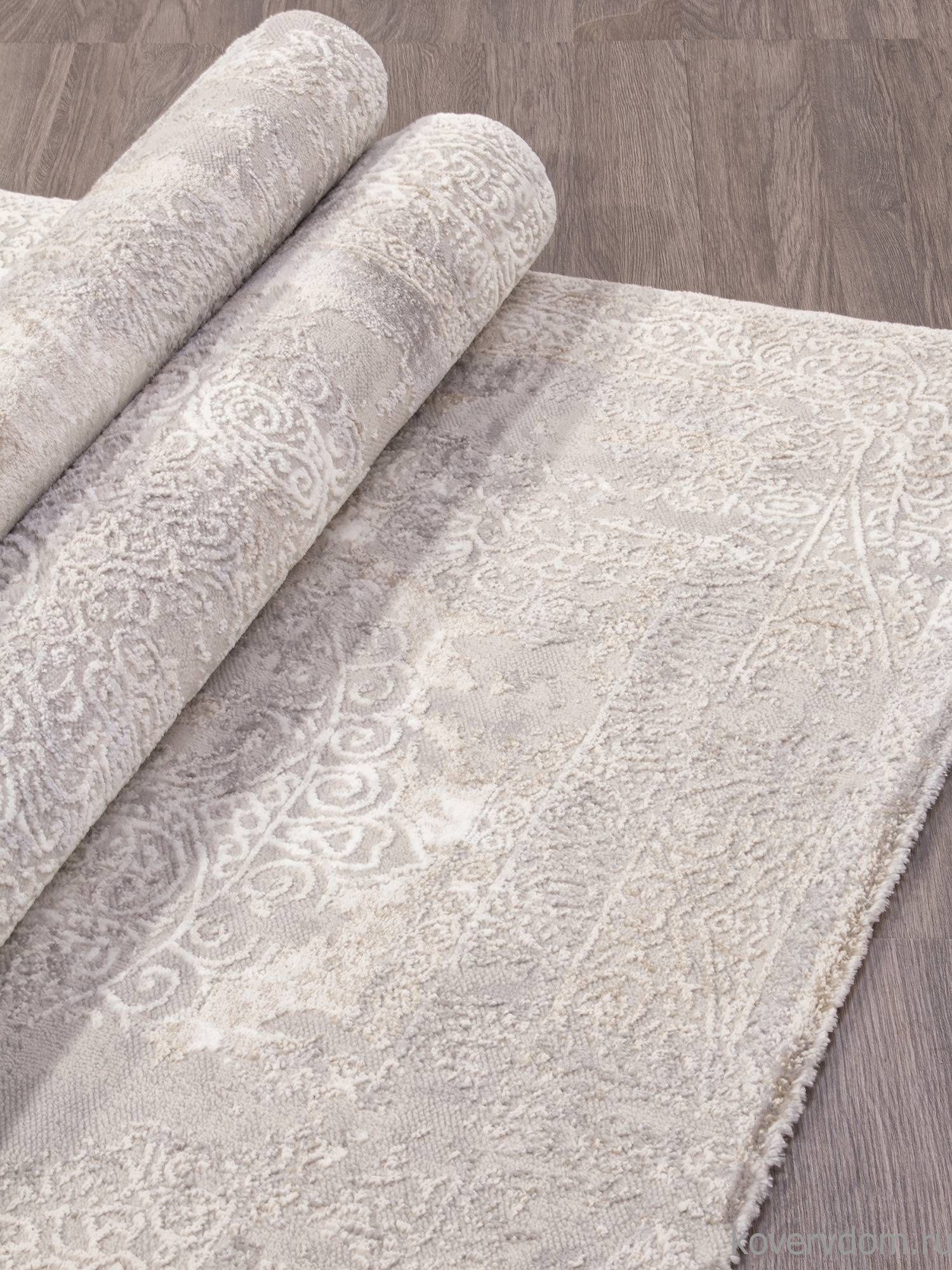 Ковер TAKSIM 05876A L.GREY / BEIGE